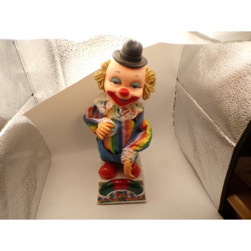 Vintage Mr Bob Light Up Clown Toy Plays Music Lights Music &Movement All Work